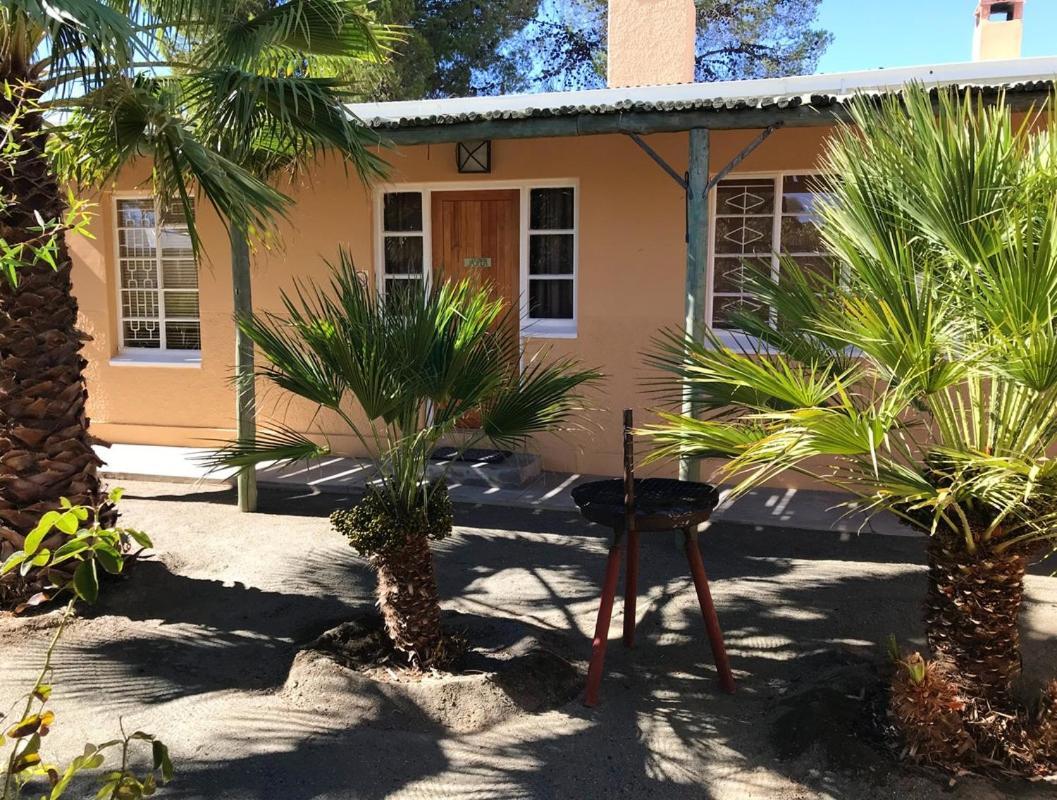 Die Katte Guest House Cottages- Vosburg Dış mekan fotoğraf